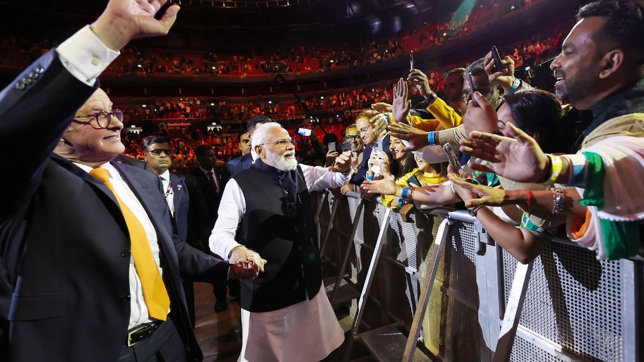 PM Modi in Australia চরদক শধ মদ মদ রব অসটরলযতও