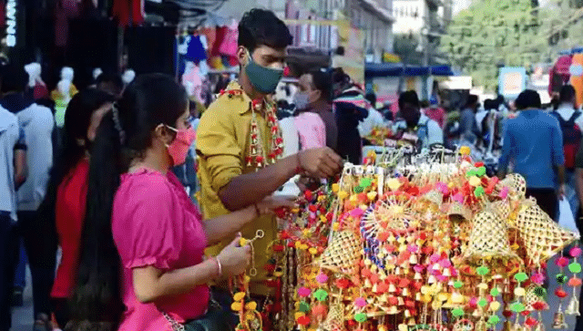 কেরল হল না বাংলা!  পুজোর পর কমছে সংক্রমণের হার, বেড়েছে সুস্থতা