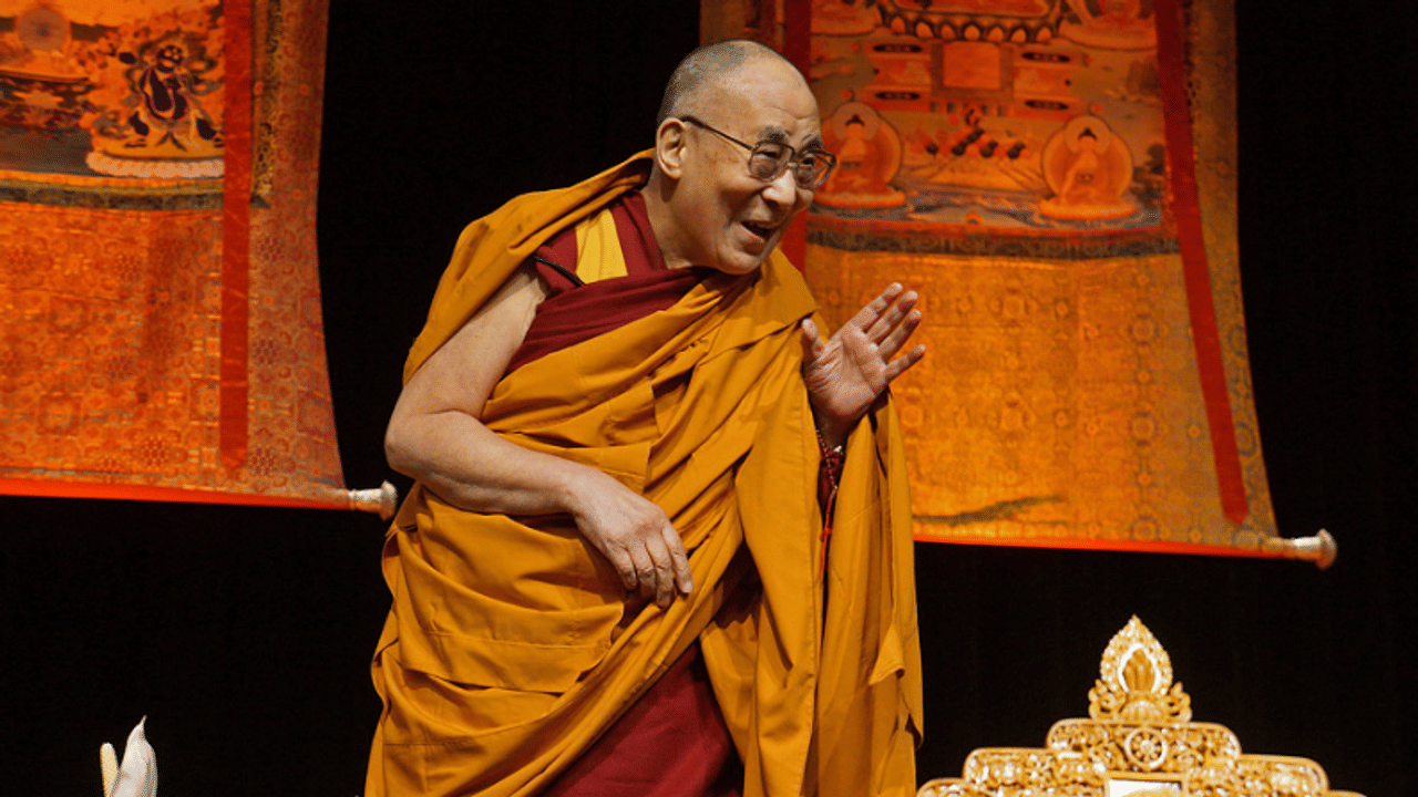 পরবর্তী দলাই লামা বেছে নেওয়ার অধিকার নেই চিনের, তিব্বতের পাশে দাঁড়িয়ে সুর চড়াল আমেরিকা