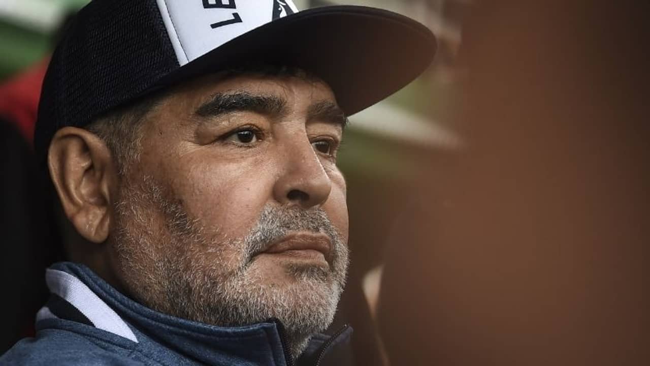 মারাদোনার মৃত্যু আত্মহত্যা ?