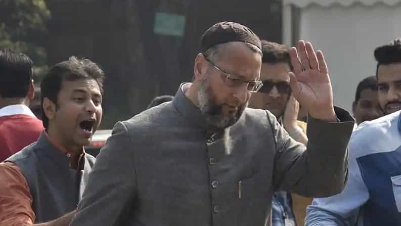 ডাকুন মোদীকে, দেখে নেব, অপ্রত্যাশিত রণহুঙ্কার ওয়েইসির
