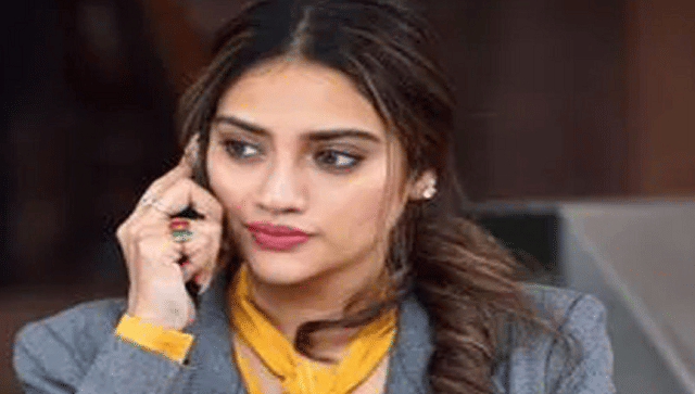বাংলায় 'লভ' এবং 'জিহাদ'এর সহাবস্থান নেই, মন খুলে ভালবাসুন, বললেন নুসরত