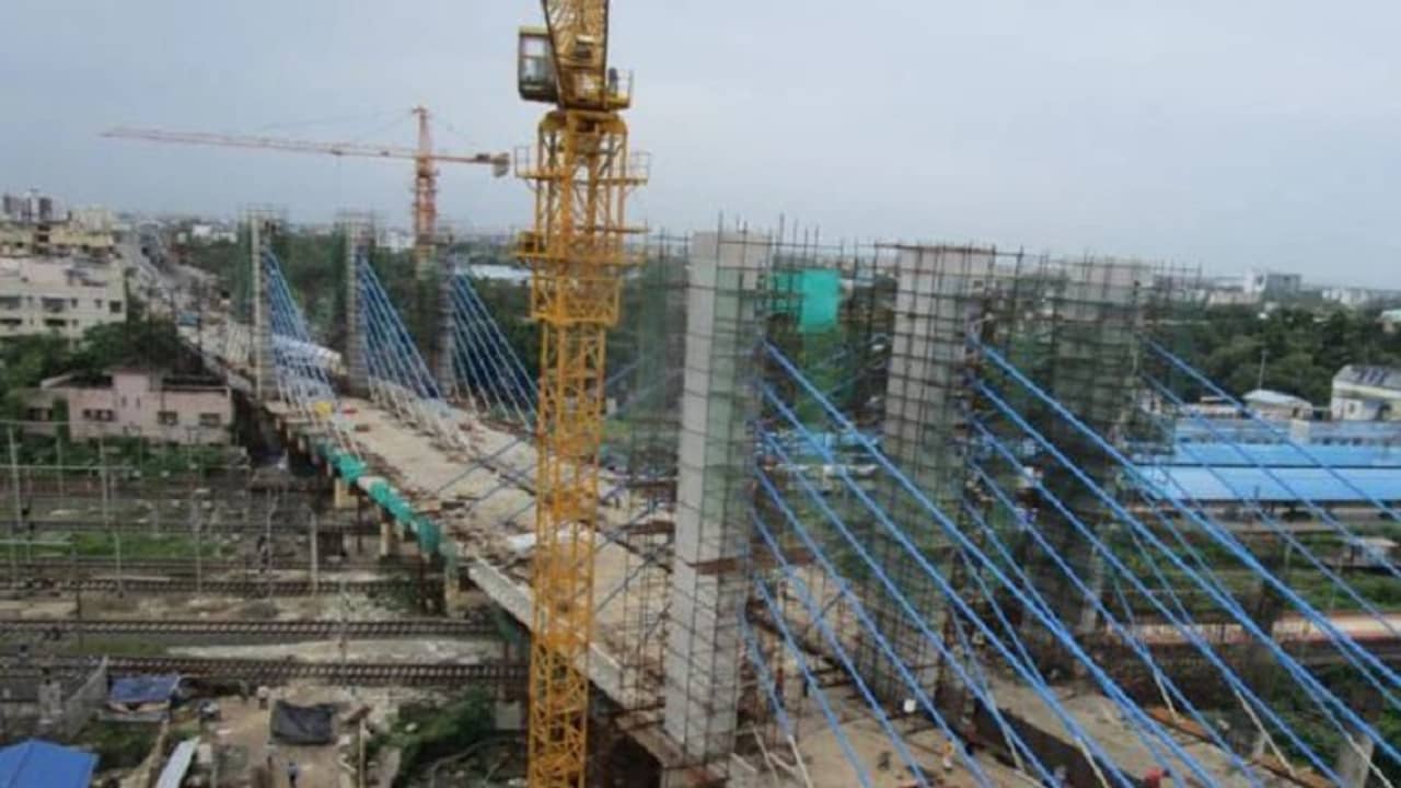 বড়দিনের উপহার হতে পারে মাঝেরহাট ব্রিজ!