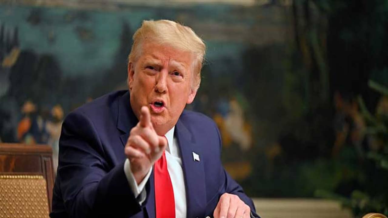 ব্যান করে সর্বনাশা ভুল করেছে, সোশ্যাল মিডিয়া সংস্থাগুলিকে হুঁশিয়ারি ট্রাম্পের