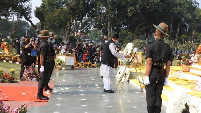 যে কোনও পরিস্থিতিতে সামরিক ভাবে সম্পূর্ণ প্রস্তুত দেশ! বিজয় দিবসে হুঙ্কার জেনারেল অনিল চৌহানের