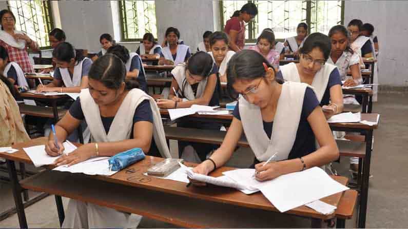 আগামী বছর ১-১০ জুন মাধ্যমিক পরীক্ষা, তারপরই উচ্চমাধ্যমিক...