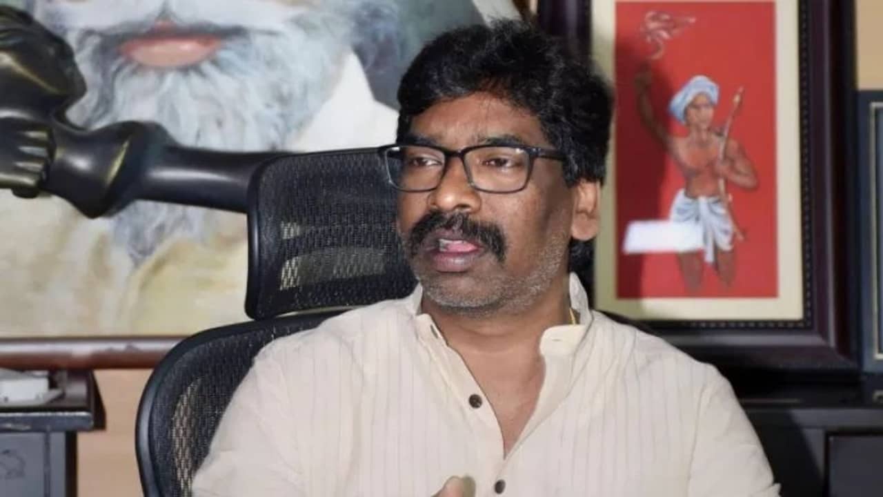 মমতার সমর্থনে আগামিকাল বঙ্গে সভার হ্যাটট্রিক করবেন হেমন্ত