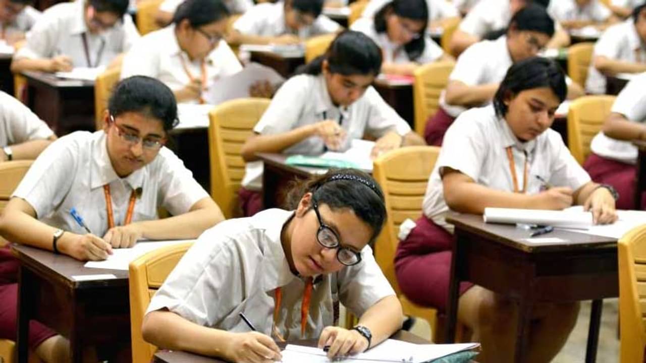 স্কুল খোলার প্রস্তুতি নিতে কর্তৃপক্ষকে চিঠি সিআইএসই সচিবের