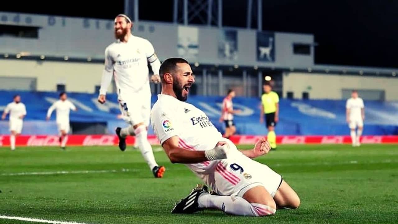 বেঞ্জেমার জোড়া গোলে রিয়ালের জয়