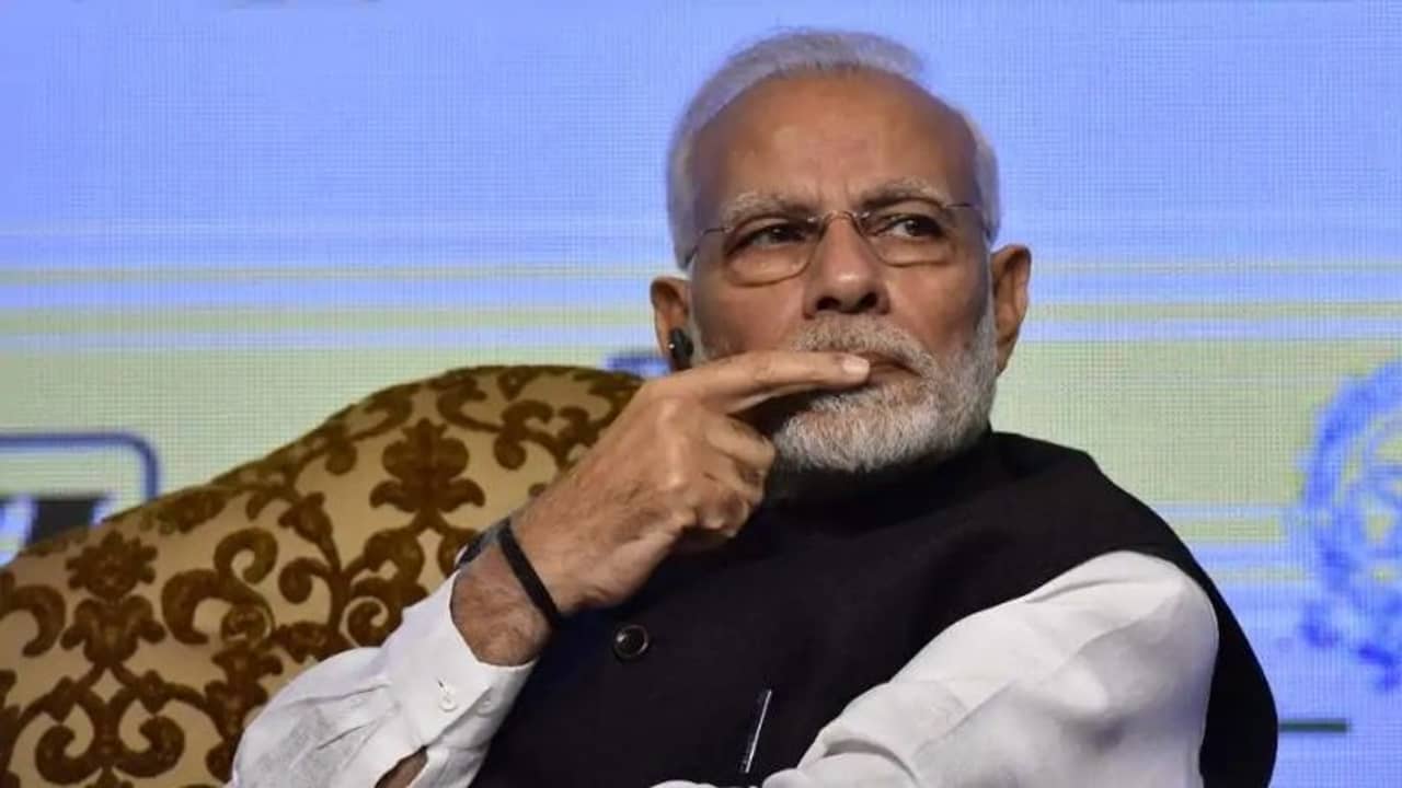 বেঙ্গালুরুর আইফোন কারখানায় হিংসার ঘটনায় উদ্বেগে নরেন্দ্র মোদী! সব সহযোগিতার আশ্বাস ইয়েদুরাপ্পার