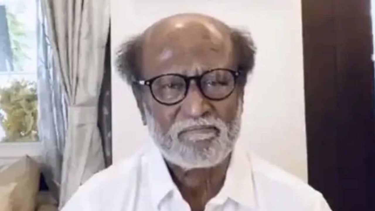 প্রস্তুতি সেরেও রজনী বললেন, রাজনীতিতে আসছি না, হঠাৎ কেন?