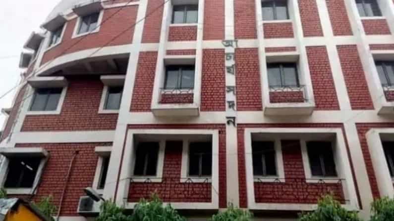 নিয়োগ-বিধি বদল করল এসএসসি, প্রথম নিয়োগ হবে সাঁওতালি মাধ্যমে নিয়োগ-বিধি বদল করল এসএসসি, প্রথম নিয়োগ হবে সাঁওতালি মাধ্যমে