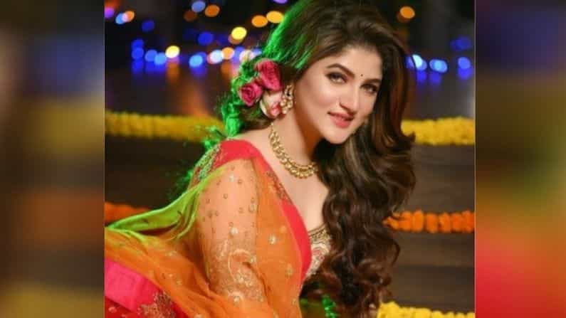 ট্রোলাররা ট্রোল করে সংসার চালায়, ওদের পাত্তা দিই না: শ্রাবন্তী ট্রোলাররা ট্রোল করে সংসার চালায়, ওদের পাত্তা দিই না: শ্রাবন্তী