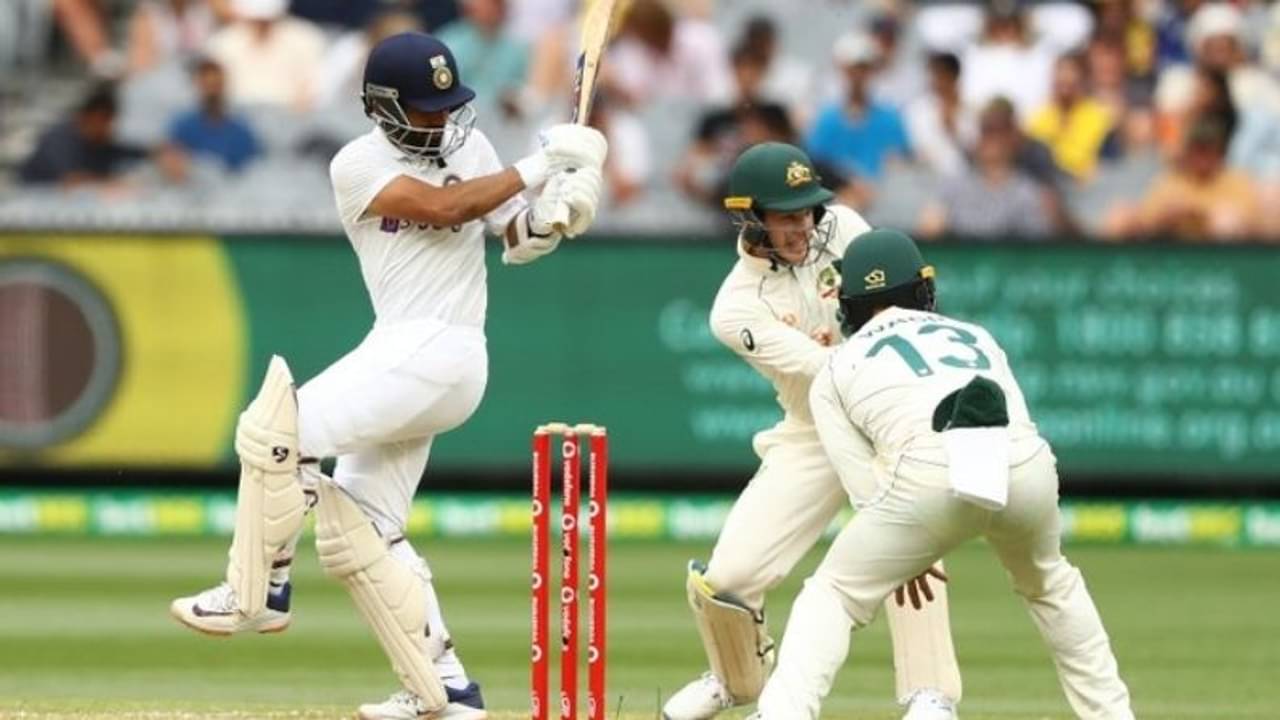 অধিনায়কোচিত অর্ধশতরান রাহানের,মেলবোর্নে লিড পেল ভারত