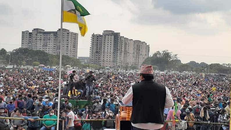 মুখ্যমন্ত্রীর জন্যই আজ আমি এখানে, তৃণমূলকে জেতাব, গোর্খাল্যান্ডও হবে: গুরুং মুখ্যমন্ত্রীর জন্যই আজ আমি এখানে, তৃণমূলকে জেতাব, গোর্খাল্যান্ডও হবে: গুরুং