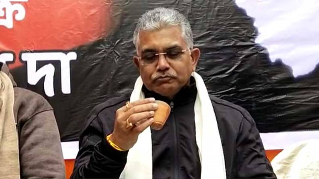 ভাষা সন্ত্রাস নিয়ে সরব দিলীপ, বললেন, ঝাড় তো একটাই, বাঁশ আলাদা আলাদা