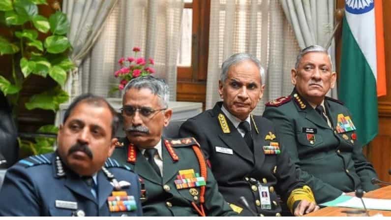 নজরে ড্রাগন, তিন বাহিনীকে ১৫ দিনের যুদ্ধের জন্য গোলাবারুদ মজুত করতে বলল কেন্দ্র নজরে ড্রাগন, তিন বাহিনীকে ১৫ দিনের যুদ্ধের জন্য গোলাবারুদ মজুত করতে বলল কেন্দ্র