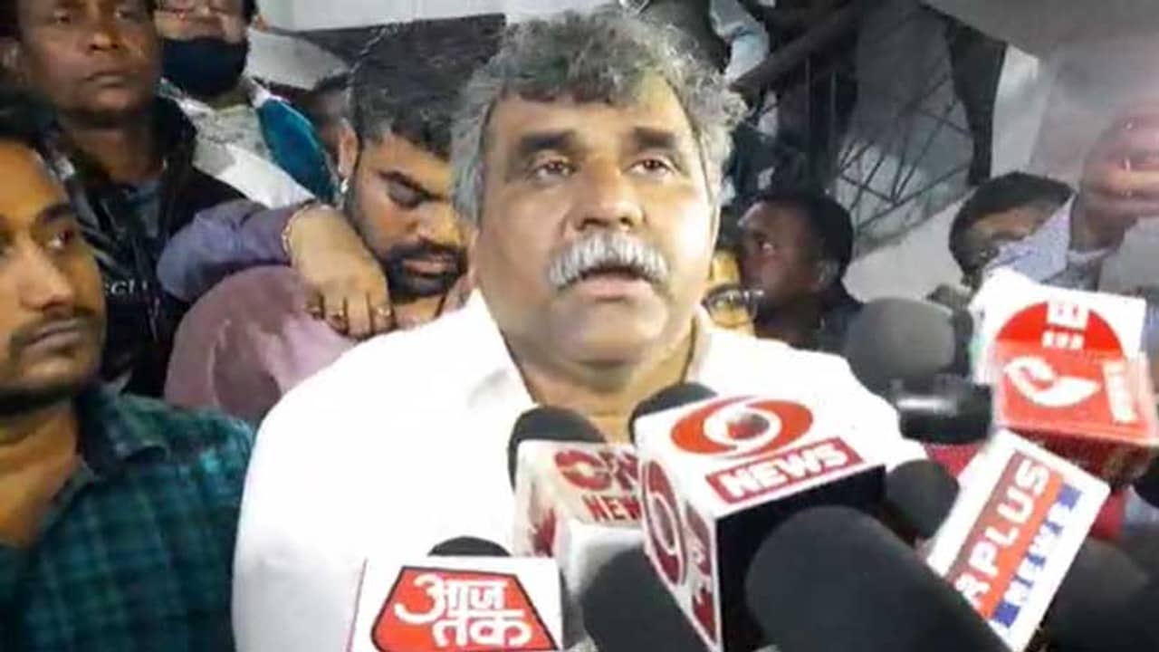 দলের সঙ্গে সব সম্পর্ক ছিন্ন করলাম, সভাপতি পদ ছেড়ে বললেন জিতেন্দ্র