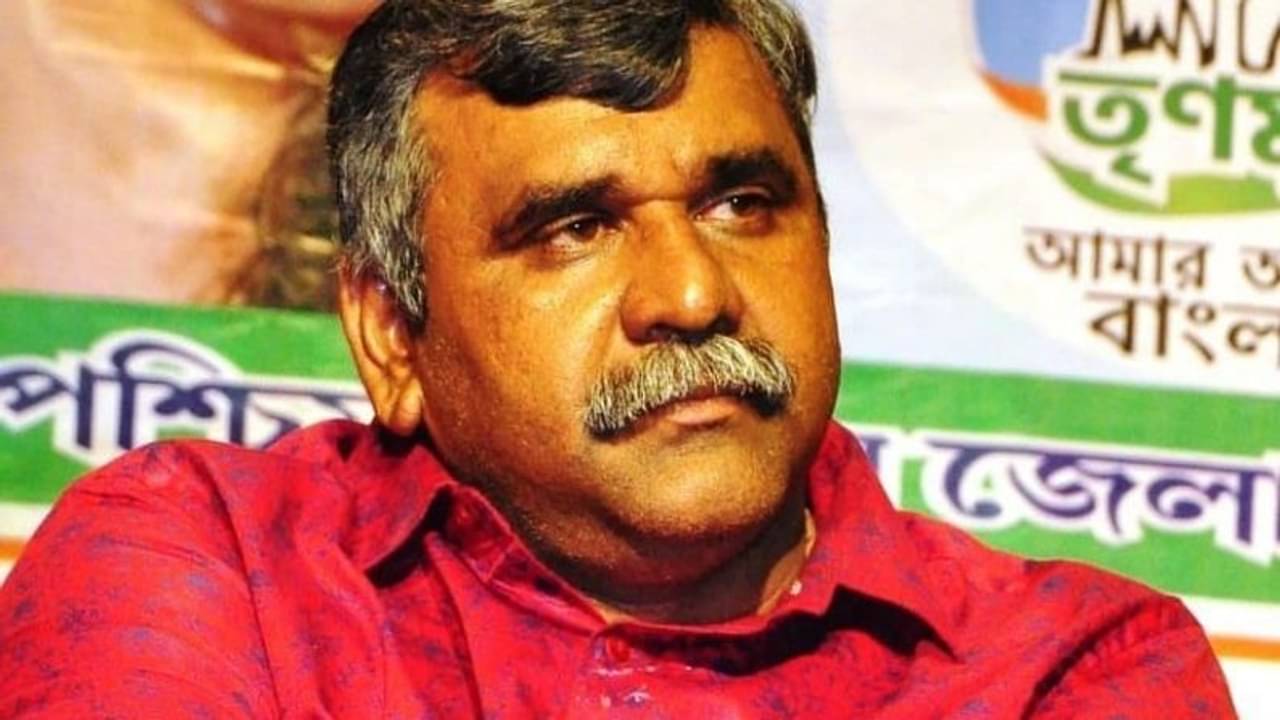 Jitendra Tiwari: সোশ্যাল মিডিয়া থেকে সরেছে মোদী-পদ্মের ছবি, জিতেন্দ্রর গতিপ্রকৃতিতে জল্পনা!