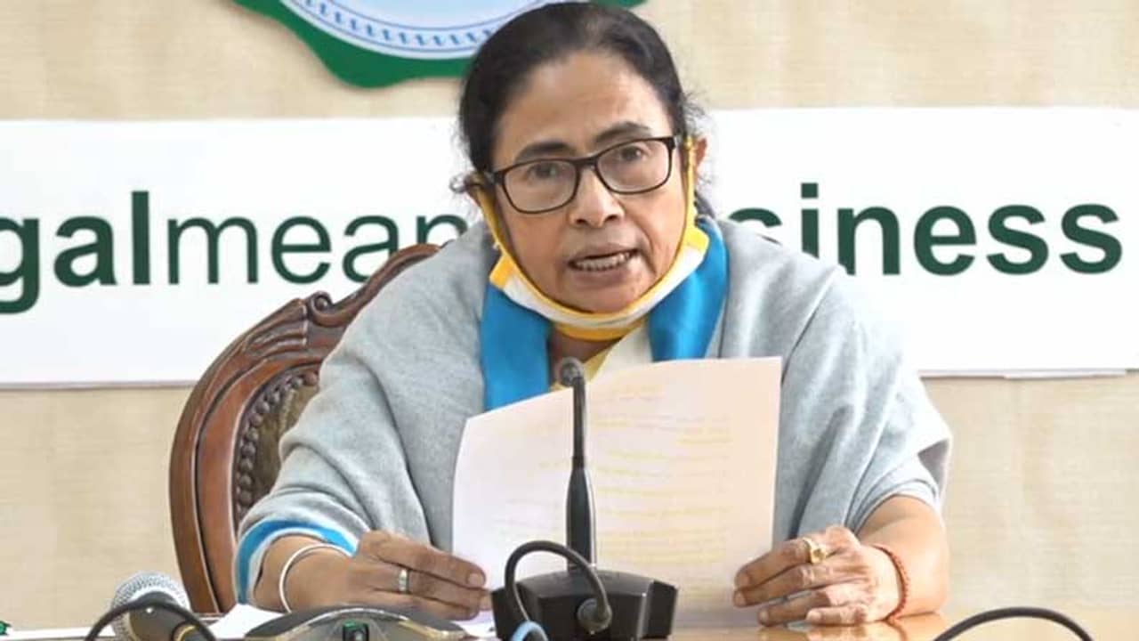 আমাকে বিশ্বভারতী কোনও আমন্ত্রণ জানায়নি, নবান্নে মুখ খুললেন মমতা