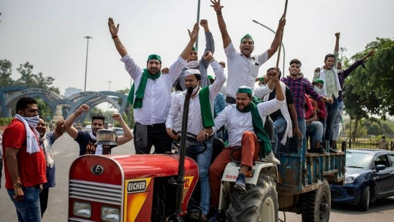 আন্দোলনে যোগ দিতে দিল্লির উদ্দেশে যাত্রা শুরু মহারাষ্ট্রের কৃষকদের