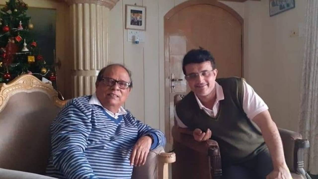 রাজনীতিতে এসো না, সৌরভকে পরামর্শ অশোকের