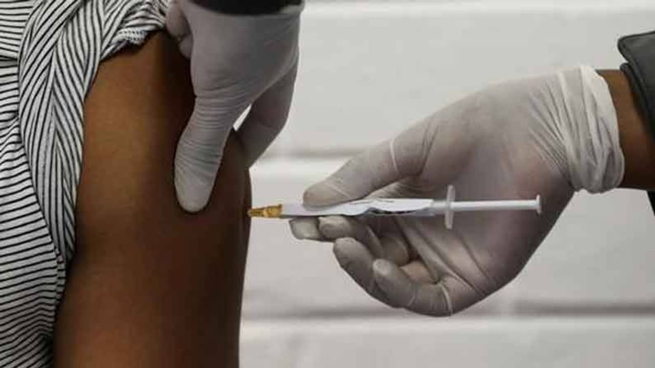 শনিবার পশ্চিমবঙ্গের তিন জায়গায় করোনা ভ্যাকসিনের ড্রাই রান! জেনে নিন জরুরি বিষয়