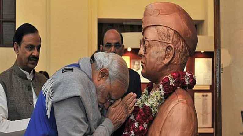 'নেতাজী কমিটিতে' নেই তাঁরই হাতে গড়া ফরওয়ার্ড ব্লকের কোনও সদস্য!