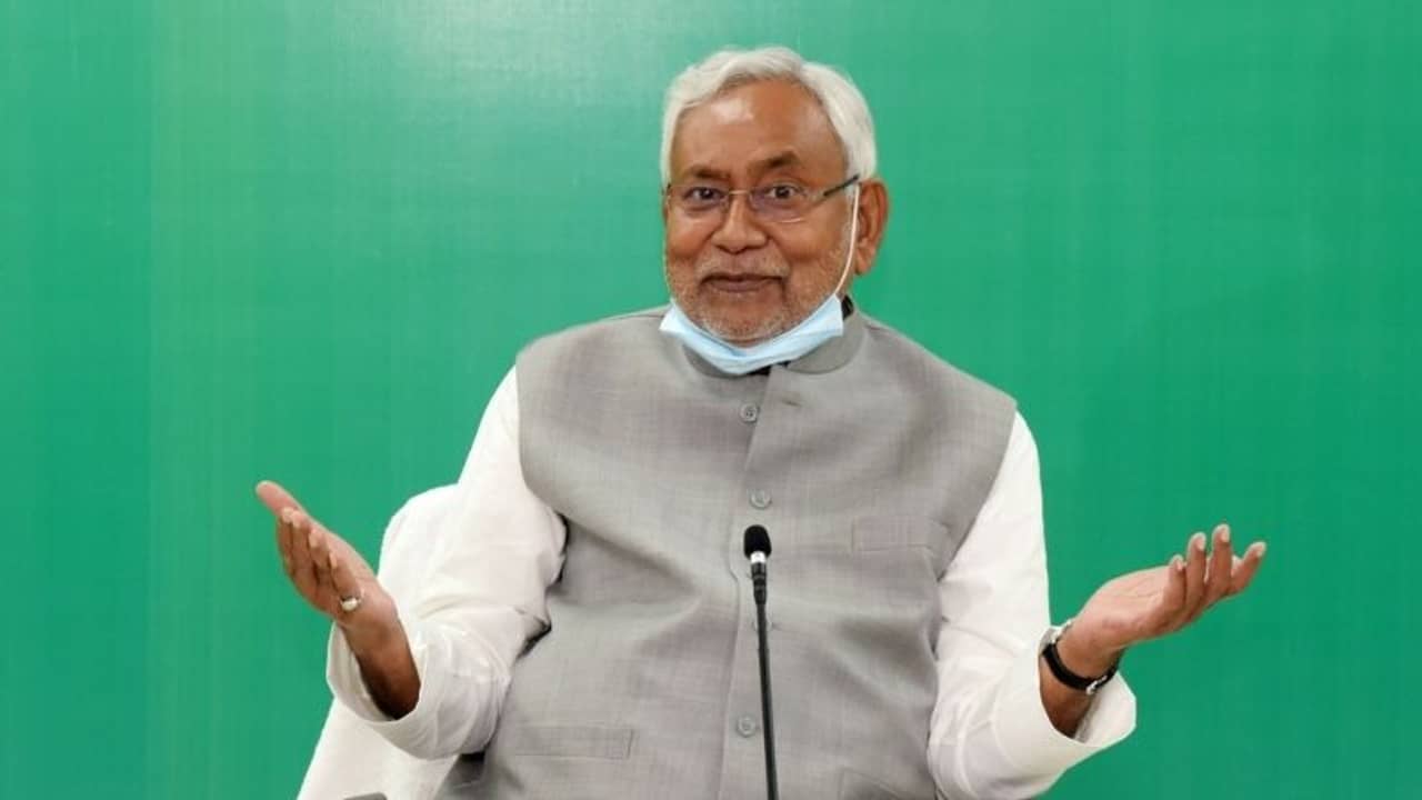 মুখ্যমন্ত্রী বাবার চেয়েও ধনী ছেলে, ‘গরিব’ বিহারের মন্ত্রীদের সিংহভাগই কোটিপতি