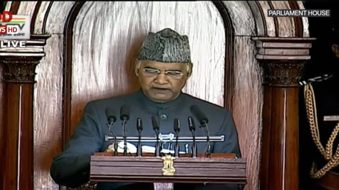 একতাই আমাদের মন্ত্র, আত্মনির্ভরতার বার্তা দিলেন রাষ্ট্রপতি