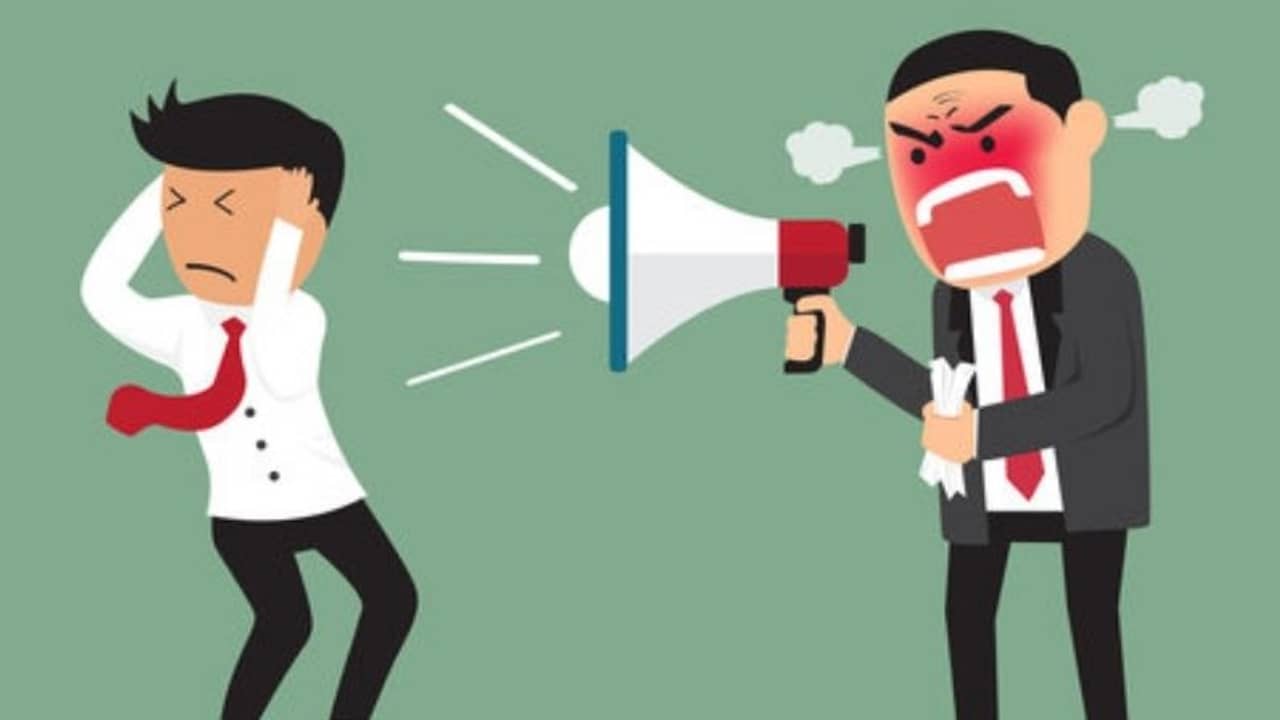 অফিসে বসের বকুনি? এই একটি উপায়ে কাটান চাপ