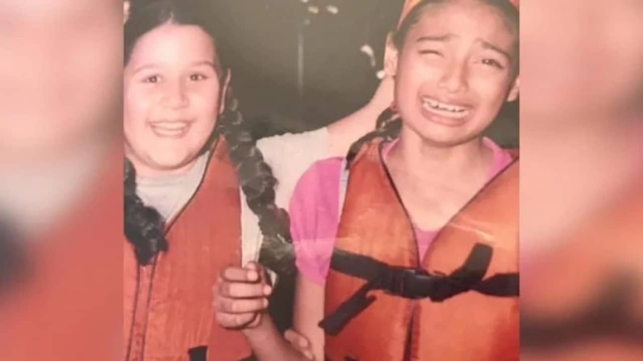 ছবির এই দুই স্টারকিড কারা বলুন তো?