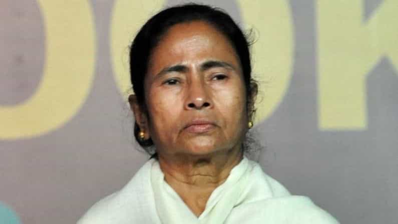 এবারও কি গলার কাঁটা 'গোষ্ঠী কোন্দল'! মালদহ ছাড়ার আগে মৌসম, কৃষ্ণেন্দুদের কী বোঝালেন মমতা