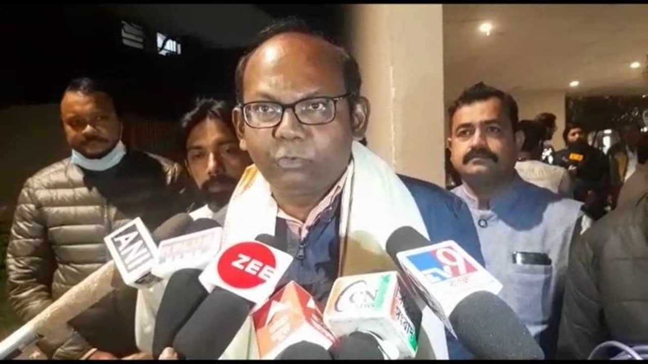 কেন্দ্রীয় বাহিনী দিয়ে তৃণমূলের সমাজ বিরোধীদের পিটিয়ে ঘরে ঢোকাতে হবে: সায়ন্তন