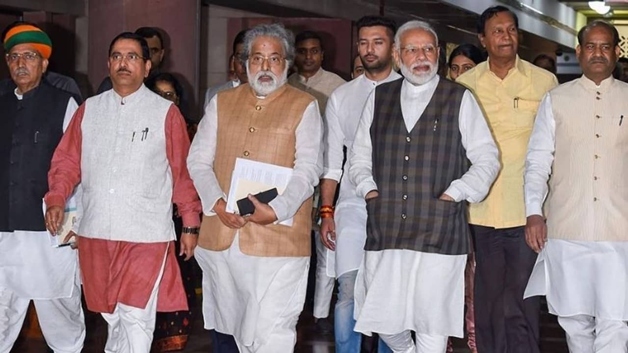 সংখ্যাগরিষ্ঠতা আছে বলেই কেন্দ্রের অধিকার নেই কৃষকদের সঙ্গে অবিচার করার