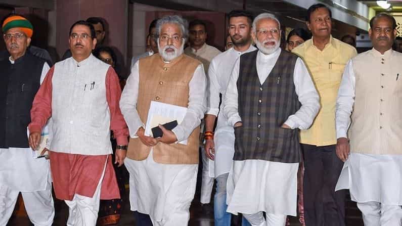 'সংখ্যাগরিষ্ঠতা আছে বলেই কেন্দ্রের অধিকার নেই কৃষকদের সঙ্গে অবিচার করার' 'সংখ্যাগরিষ্ঠতা আছে বলেই কেন্দ্রের অধিকার নেই কৃষকদের সঙ্গে অবিচার করার'
