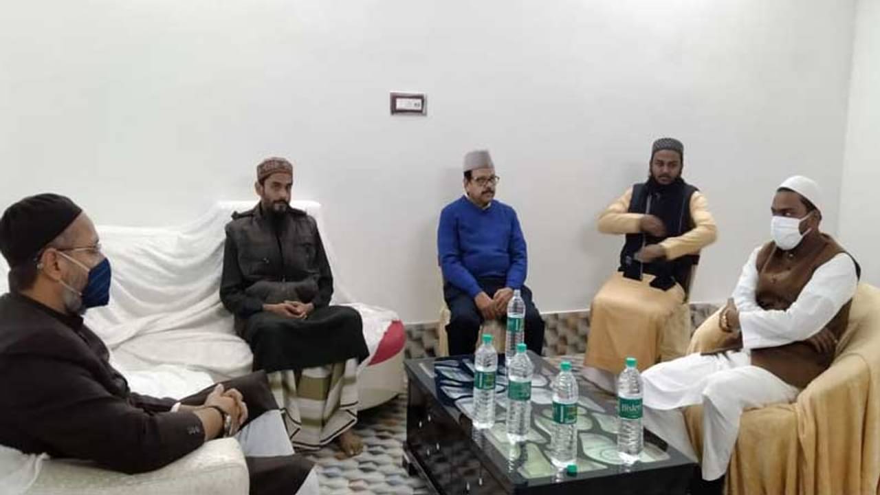 ফুরফুরা শরিফে আসাদউদ্দিন ওয়েইসি, বৈঠক আব্বাস সিদ্দিকির সঙ্গে