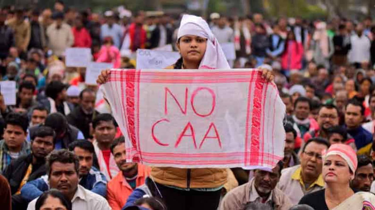 বাংলায় কট্টর হিন্দুত্বের পথে বিজেপি? পশ্চিমবঙ্গ দিবস কি CAA-র গ্রাউন্ড তৈরির ব্যবস্থা? বঙ্গে জোর জল্পনা