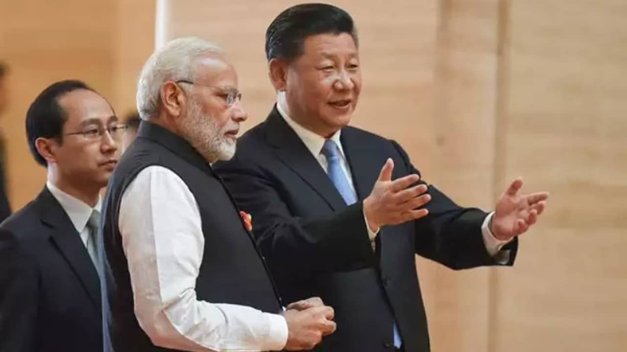 রক্তক্ষয়ী সংঘর্ষ, ডিজিটাল স্ট্রাইকের পরেও ভারতের সিংহভাগ ব্যবসায় চিন