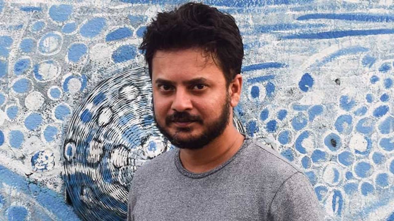 ভালবাসার মানুষের সঙ্গে দাবা খেলে ভ্যালেন্টাইন ডে সেলিব্রেট করলেন রাহুল!