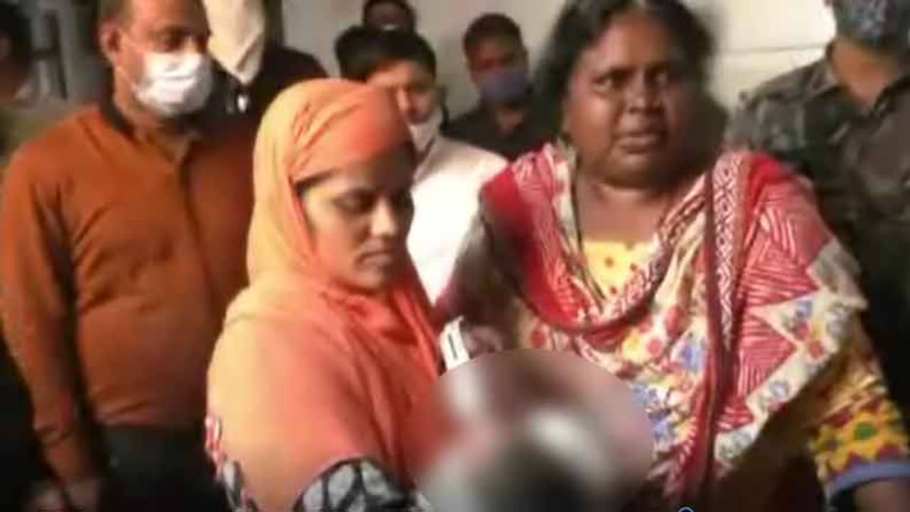 প্রসবের সময় হ্যাঁচকা টান, জন্মানোর পরই ছিঁড়ে গেল সদ্যোজাতর ঘাড়ের শিরা, পরের দৃশ্য আরও মর্মান্তিক