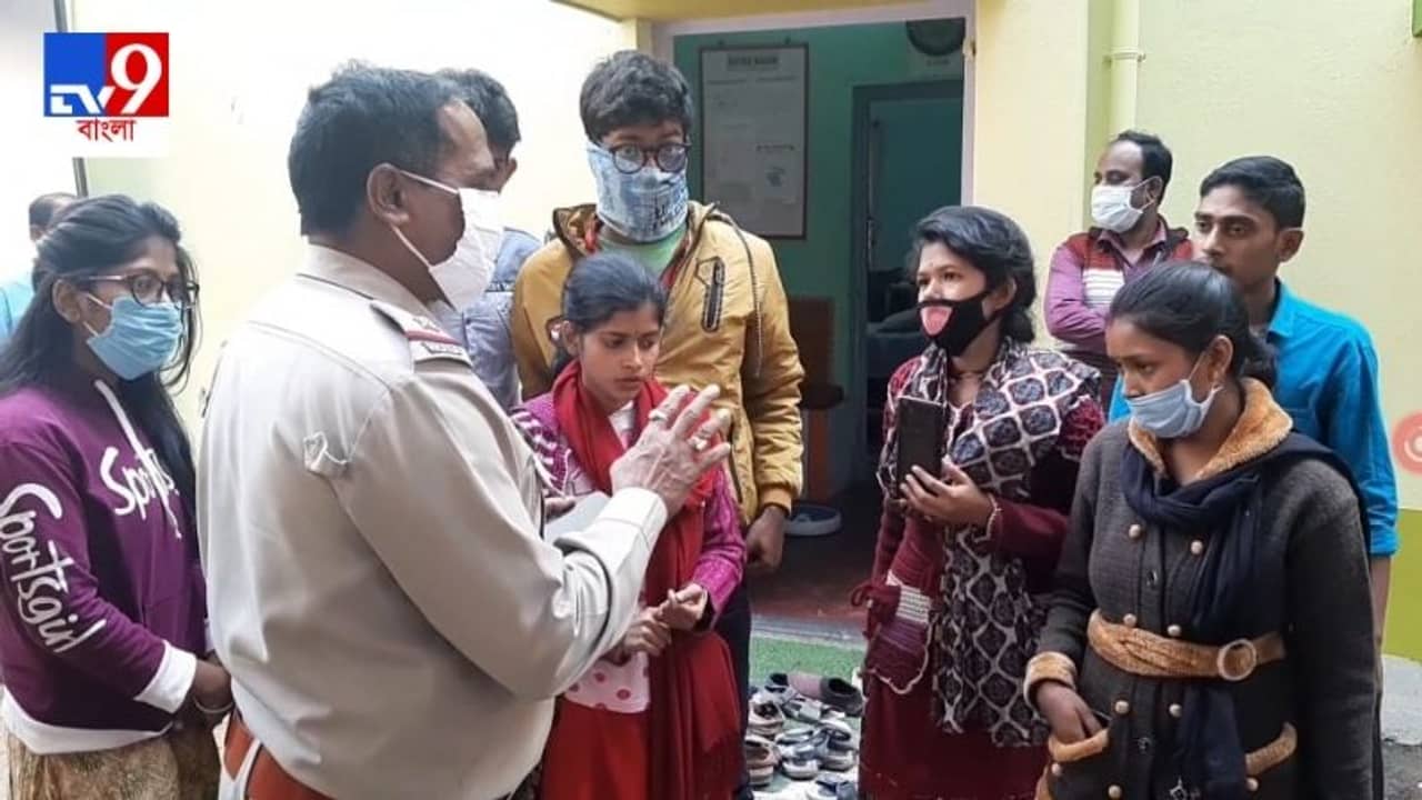 নার্সিং ট্রেনিংয়ের পর হাসপাতালে নয়, কাজ জুটছে রাঁধুনীর, কাঠগড়ায় ট্রেনিং সেন্টার