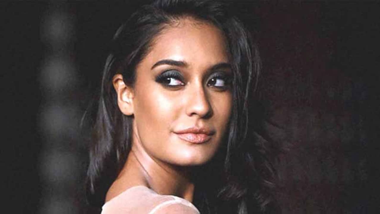 ফের মা হচ্ছেন লিসা হেডেন, আসছে তৃতীয় সন্তান, ইনস্টাগ্রামে সুখবর দিলেন অভিনেত্রী