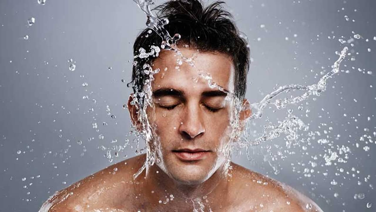পুরুষের রূপচর্চা: মেনে চলুন এই চার সহজ নিয়ম
