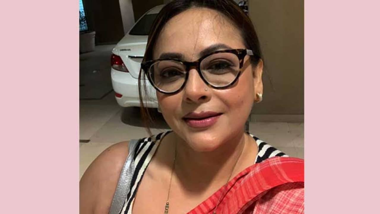 সেলেব্রিটিদের সেল চলছে, ফেসবুকে শিল্পীদের নিয়ে মন্তব্যের পর আর কী-কী বললেন শ্রীলেখা?