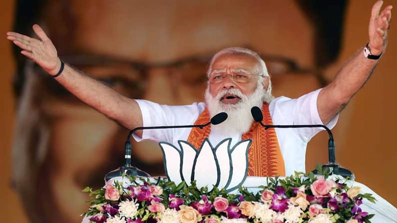 প্রস্তুতি তুঙ্গে, মোদীর নিরাপত্তা আধিকারিকদের সবুজ সঙ্কেত পেলেই বাঁধা হবে ব্রিগেডের মঞ্চ