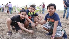 বিশ্ব অরণ্য দিবসে বৃক্ষরোপণ অনুষ্ঠান নিউটাউনে বিশ্ব অরণ্য দিবসে বৃক্ষরোপণ অনুষ্ঠান নিউটাউনে