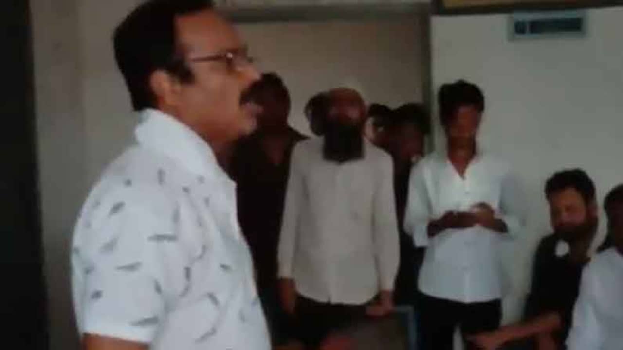 বিজেপি প্রার্থীকে ঢুকতে দেওয়া যাবে না, সংখ্যালঘু এলাকায় বার্তা তৃণমূল নেতার, ভাইরাল ভিডিয়ো