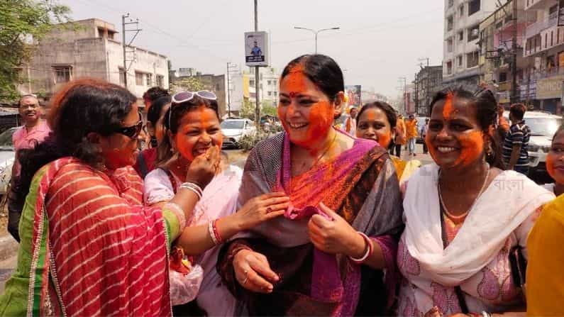 ‘তৃণমূল রঙ দিয়েও ক্ষতি করতে পারে, সাবধানে থাকুন’, বিস্ফোরক অগ্নিমিত্রা