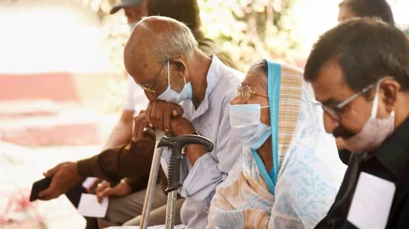 একদিনে বছরের সবচেয়ে বেশি করোনা আক্রান্ত! ভয় বাড়ছে ভারতে